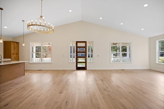 1510 N Three Notch Road, Ringgold, GA 30736