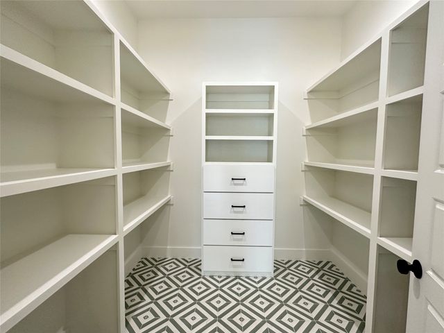 3908 Rochelle Drive, Dallas, TX 75220