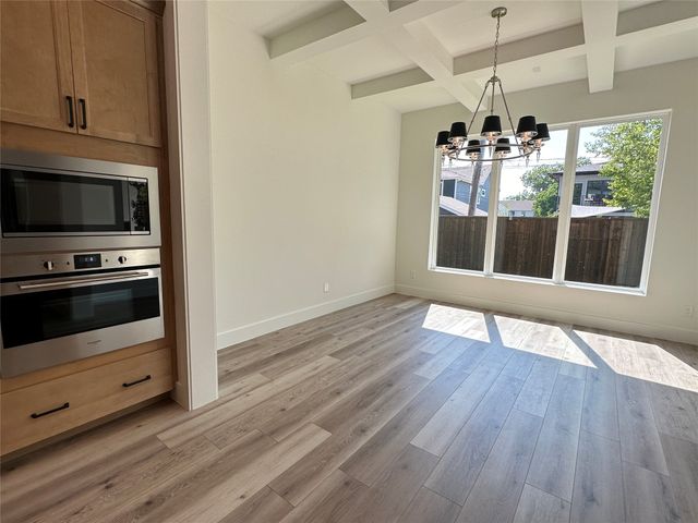 3908 Rochelle Drive, Dallas, TX 75220