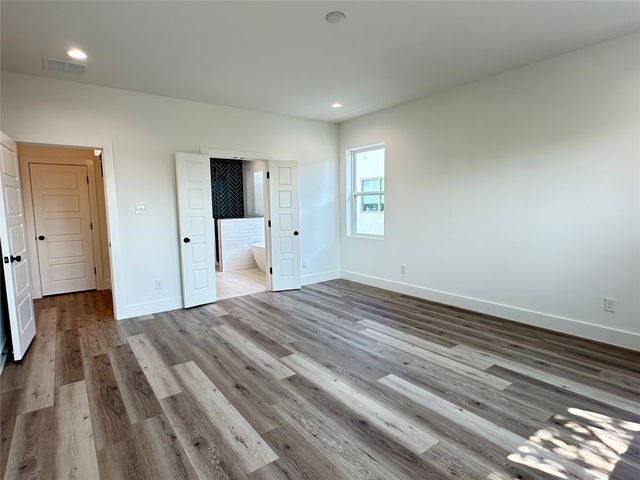 3908 Rochelle Drive, Dallas, TX 75220
