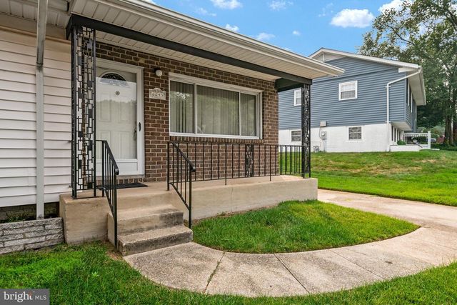 8245 VICTORIA RD, Millersville, MD 21108