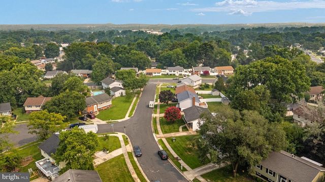 8245 VICTORIA RD, Millersville, MD 21108