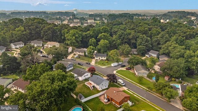8245 VICTORIA RD, Millersville, MD 21108
