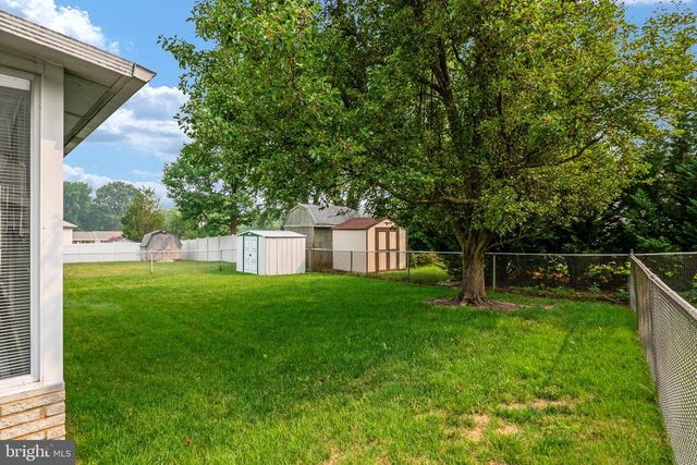 8245 VICTORIA RD, Millersville, MD 21108