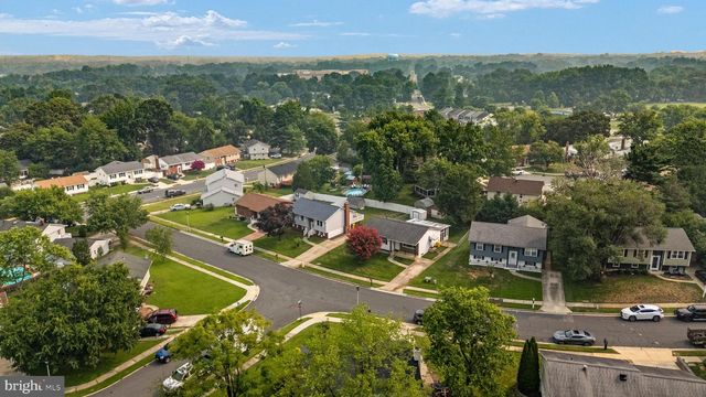 8245 VICTORIA RD, Millersville, MD 21108
