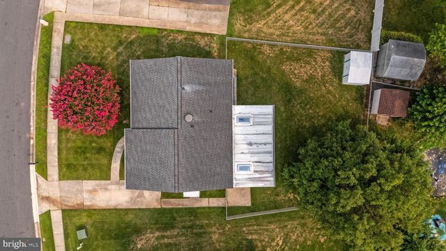 8245 VICTORIA RD, Millersville, MD 21108