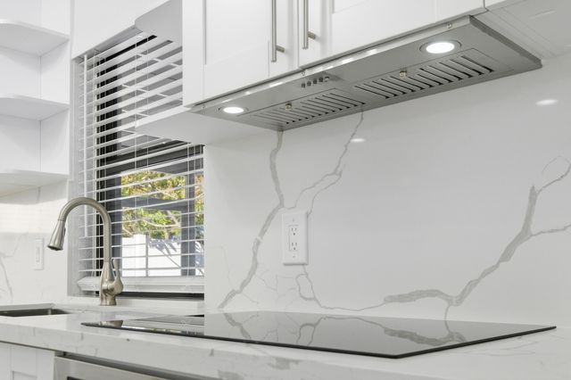 22390 SW 66th Avenue, Boca Raton, FL 33428