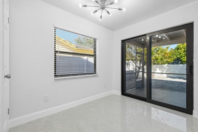 22390 SW 66th Avenue, Boca Raton, FL 33428