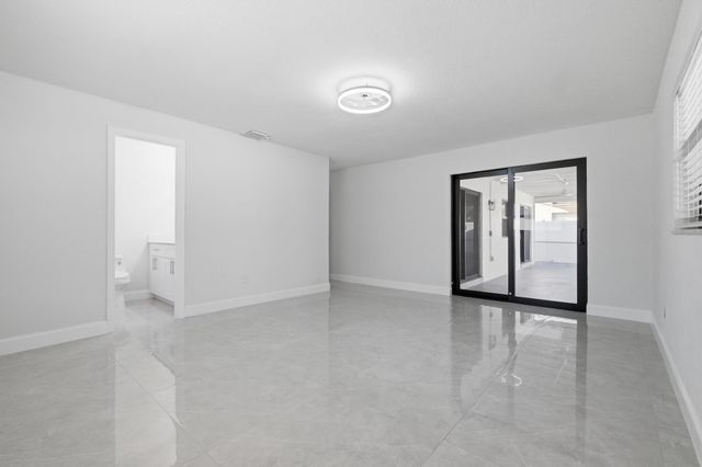 22390 SW 66th Avenue, Boca Raton, FL 33428