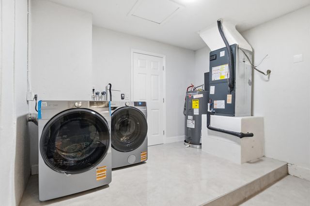 22390 SW 66th Avenue, Boca Raton, FL 33428