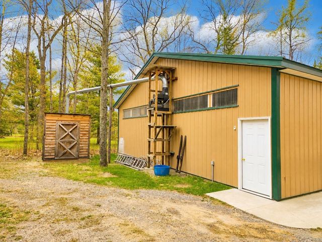 4628 N Filter Road, Harrison, MI 48625