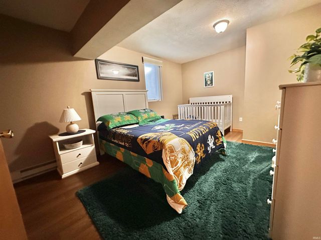 1537 N Oakhill Drive, South Bend, IN 46637