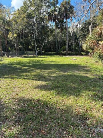 812 MARION STREET, Daytona Beach, FL 32114