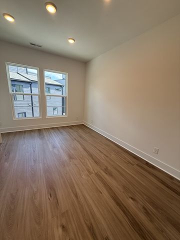 506 City Scape, Nashville, TN 37218