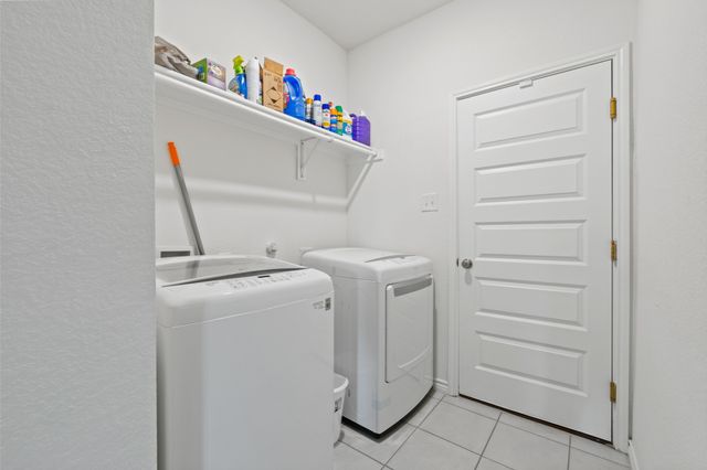 925 West Drive, Aubrey, TX 76227