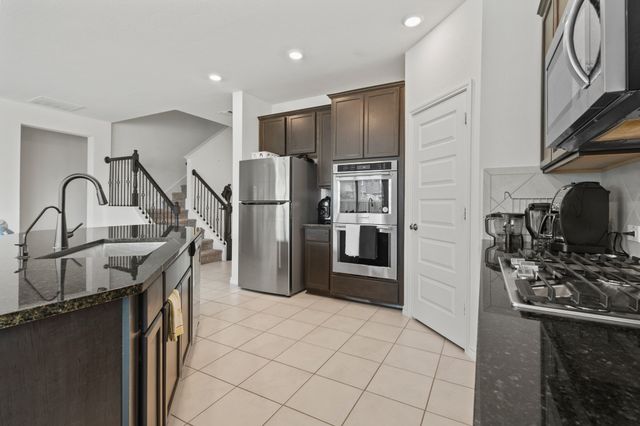 925 West Drive, Aubrey, TX 76227