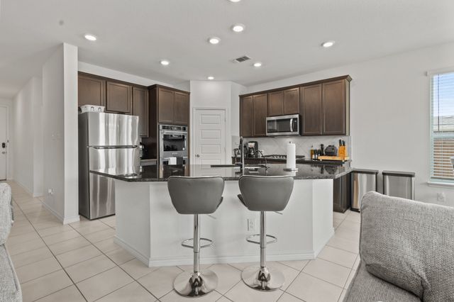 925 West Drive, Aubrey, TX 76227