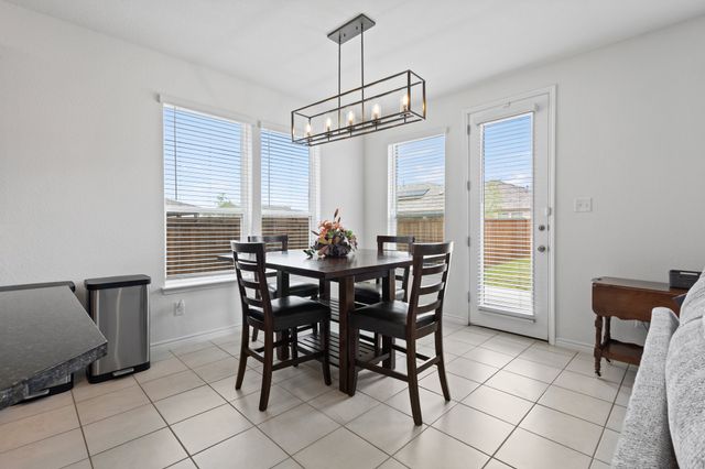 925 West Drive, Aubrey, TX 76227