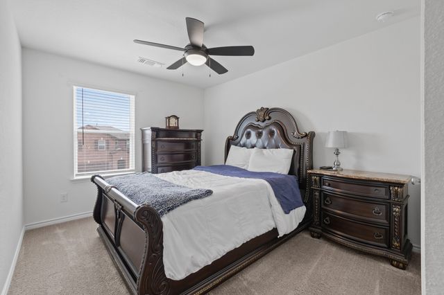 925 West Drive, Aubrey, TX 76227