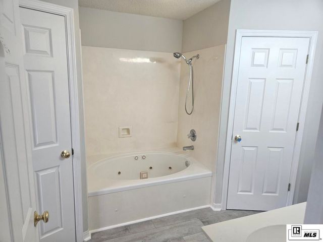 401 LINCOLN HILLS DRIVE, Monroe, LA 71203