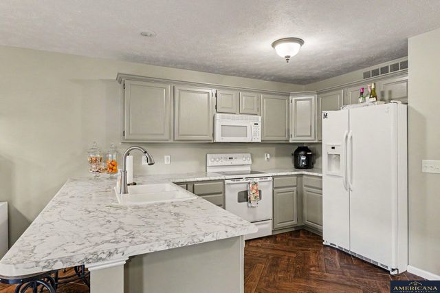 1944 Connor Street, Lincoln, NE 68505