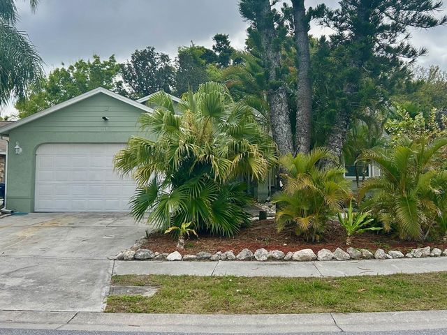 7715 33RD LANE E, Sarasota, FL 34243