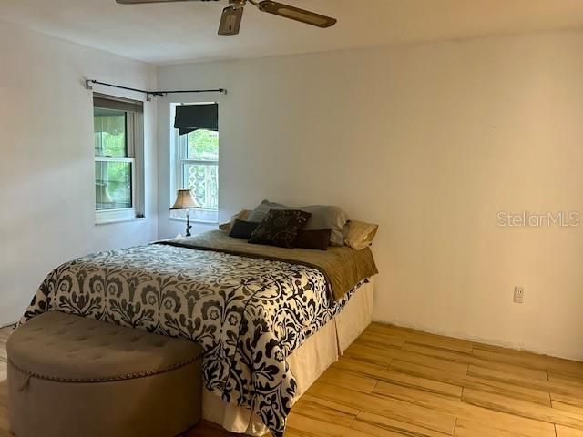 7715 33RD LANE E, Sarasota, FL 34243