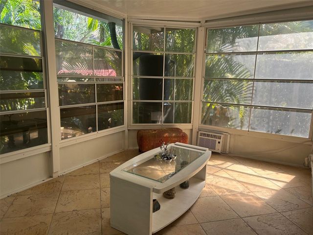 7715 33RD LANE E, Sarasota, FL 34243