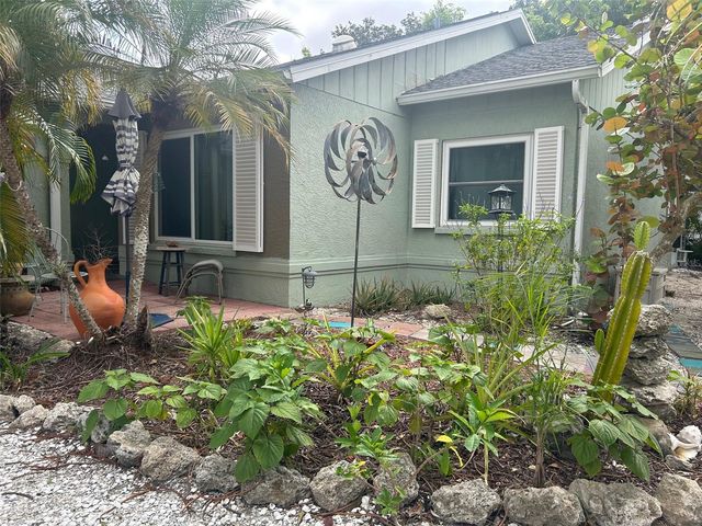 7715 33RD LANE E, Sarasota, FL 34243