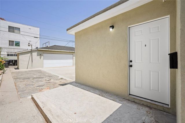 1523 Rock Glen Avenue, Glendale, CA 91205