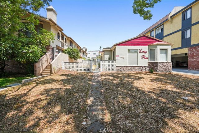 1523 Rock Glen Avenue, Glendale, CA 91205