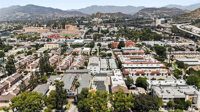 1523 Rock Glen Avenue, Glendale, CA 91205