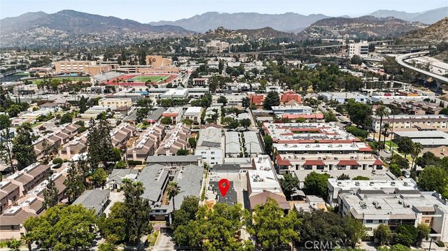 1523 Rock Glen Avenue, Glendale, CA 91205