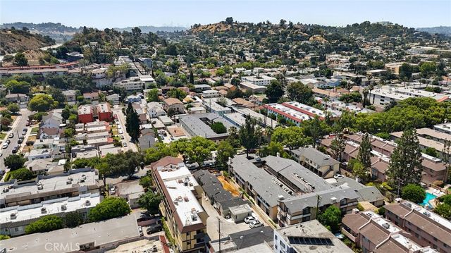 1523 Rock Glen Avenue, Glendale, CA 91205