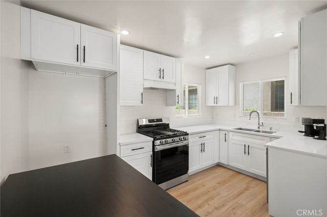 1523 Rock Glen Avenue, Glendale, CA 91205