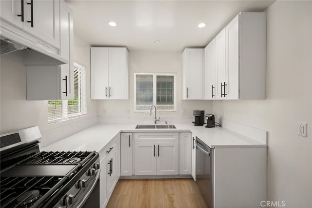 1523 Rock Glen Avenue, Glendale, CA 91205