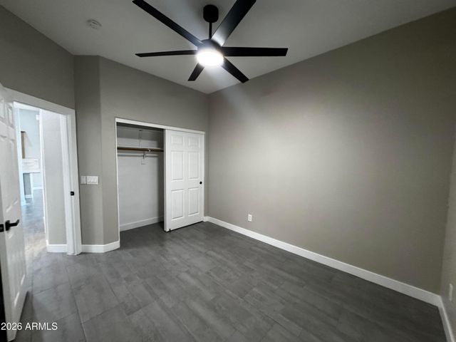 7570 W Jenan Drive, Peoria, AZ 85345