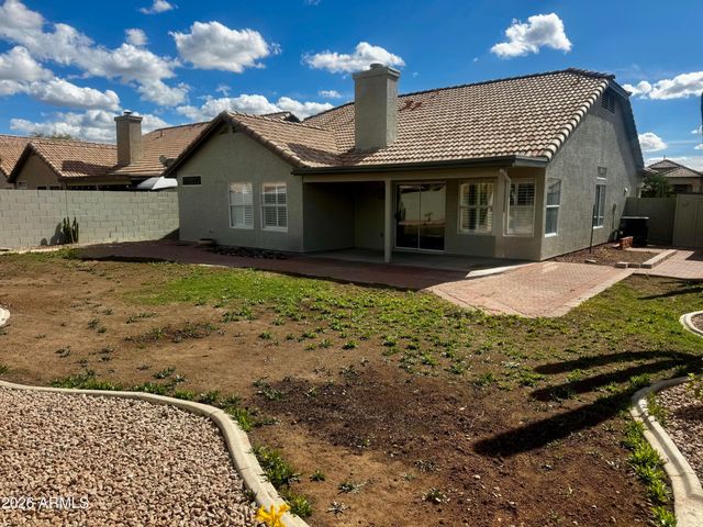 7570 W Jenan Drive, Peoria, AZ 85345