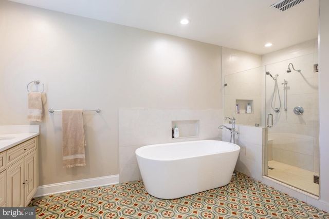 3522 BARTON OAKS RD, Baltimore, MD 21208