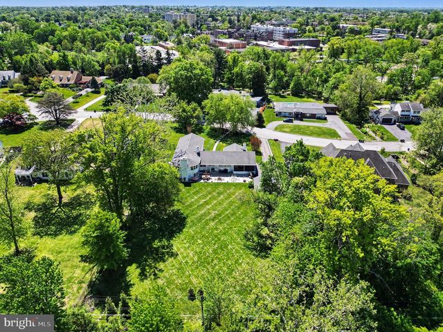 3522 BARTON OAKS RD, Baltimore, MD 21208