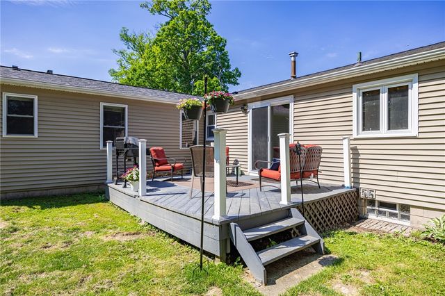 50 Interlaken Road, Greece, NY 14612