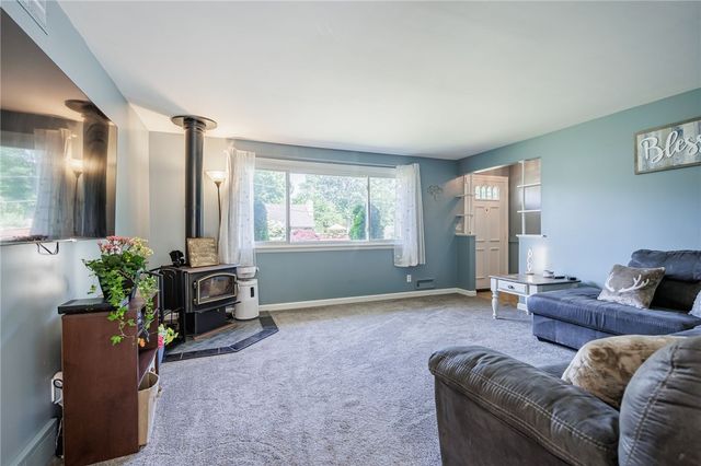 50 Interlaken Road, Greece, NY 14612