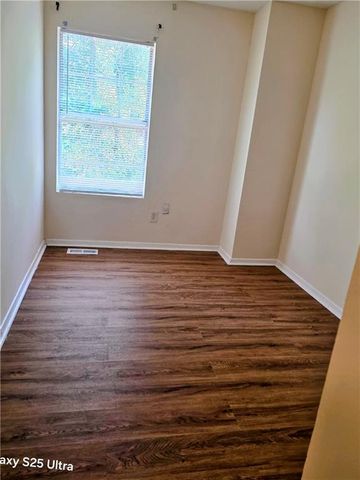 3160 Shadow Walk Lane, Tucker, GA 30084