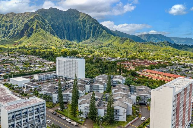 46-261 Kahuhipa Street 312, Kaneohe, HI 96744