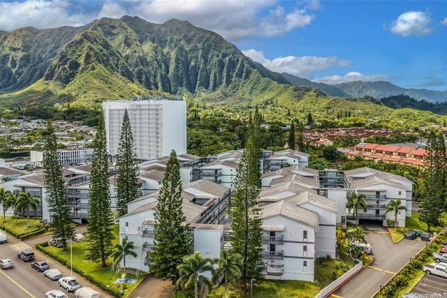46-261 Kahuhipa Street 312, Kaneohe, HI 96744