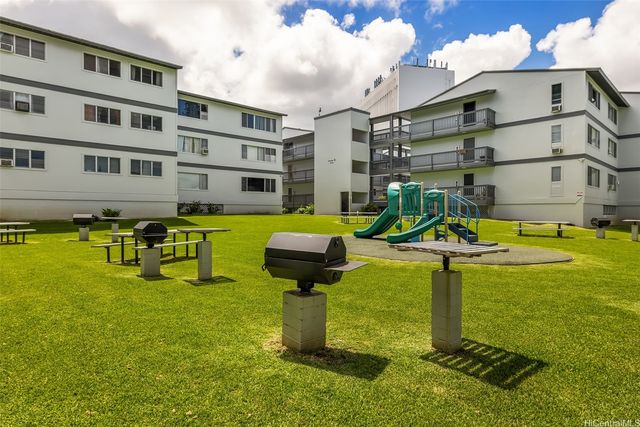 46-261 Kahuhipa Street 312, Kaneohe, HI 96744