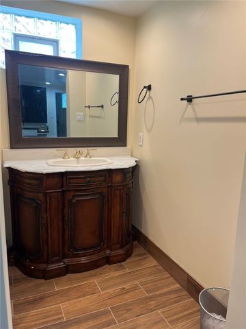 1030 Scott Avenue, Jeannette, PA 15644