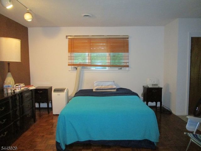 117 John St, Clark Twp., NJ 07066