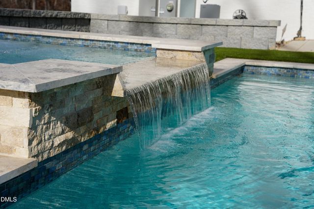 297 Diamante Drive, Clayton, NC 27527