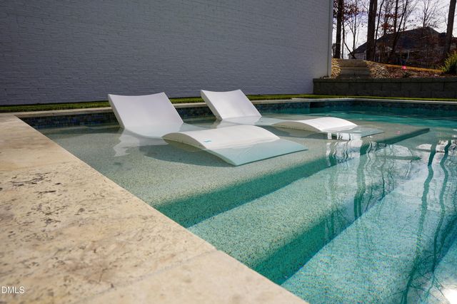 297 Diamante Drive, Clayton, NC 27527